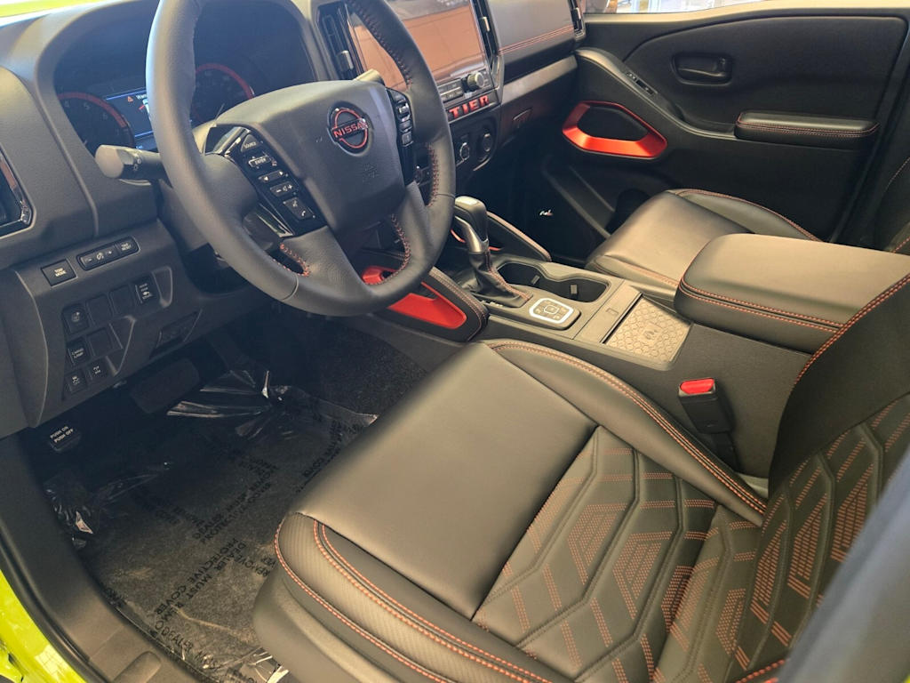 Thumbnail: 2026 Nissan Frontier - 8