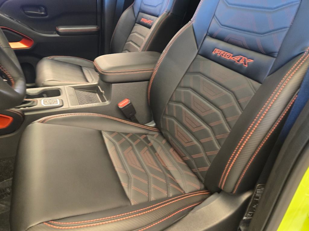 Thumbnail: 2026 Nissan Frontier - 24