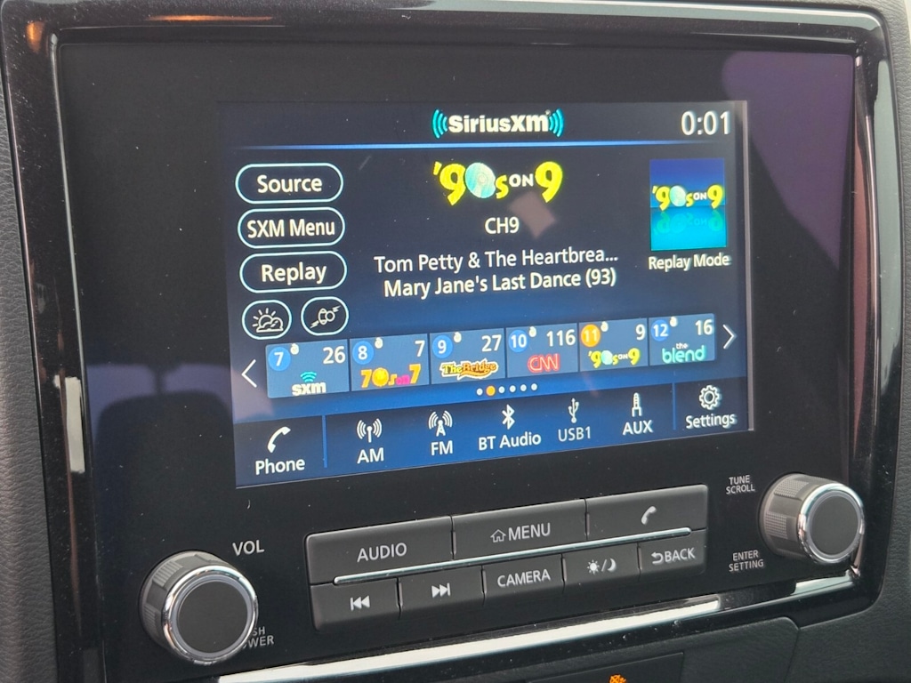 Thumbnail: 2022 Nissan Frontier - 28