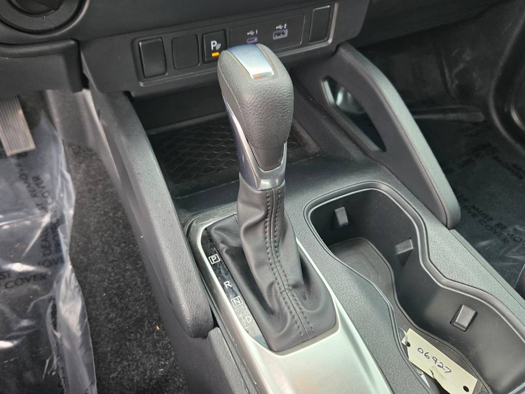 Thumbnail: 2022 Nissan Frontier - 12