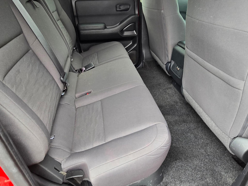 Thumbnail: 2022 Nissan Frontier - 10