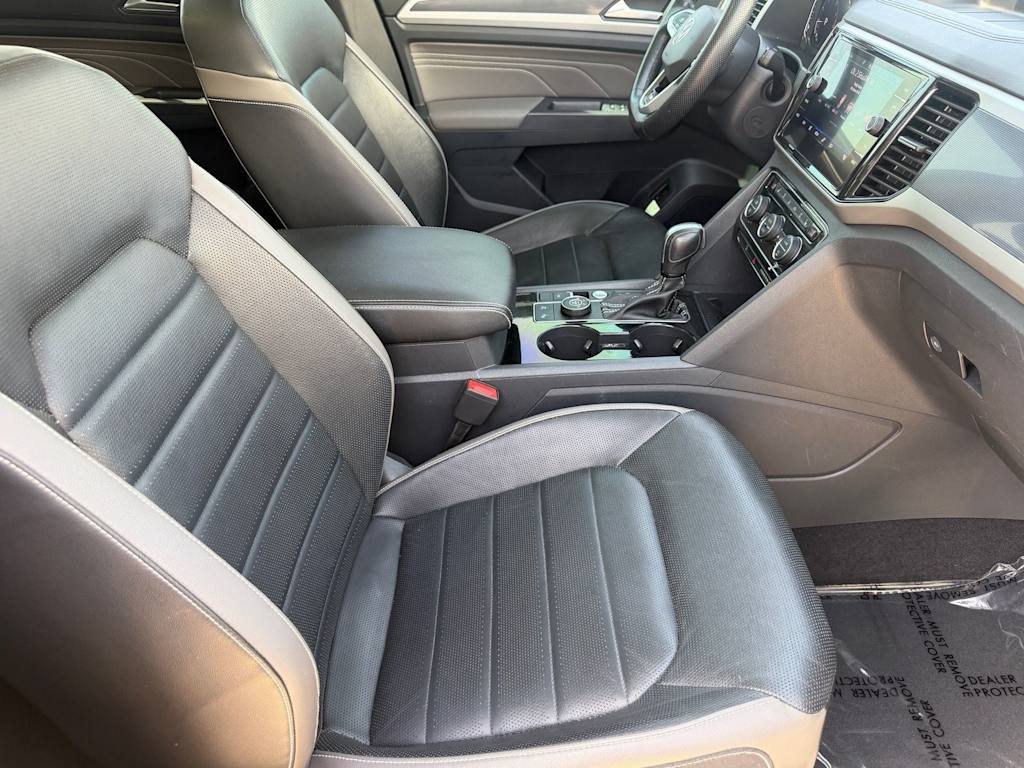 Thumbnail: 2021 Volkswagen Atlas - 7
