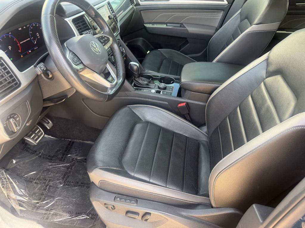 Thumbnail: 2021 Volkswagen Atlas - 8
