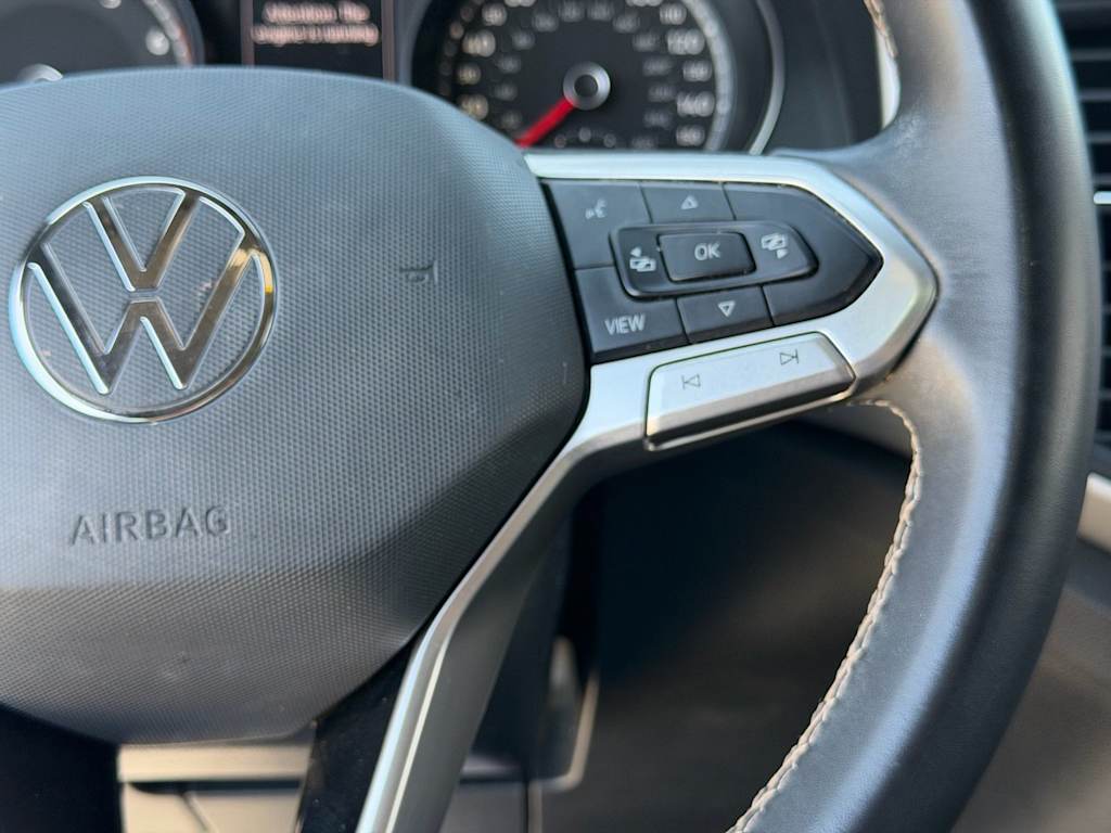 Thumbnail: 2021 Volkswagen Atlas - 22