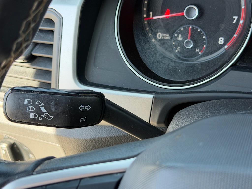 Thumbnail: 2021 Volkswagen Atlas - 25
