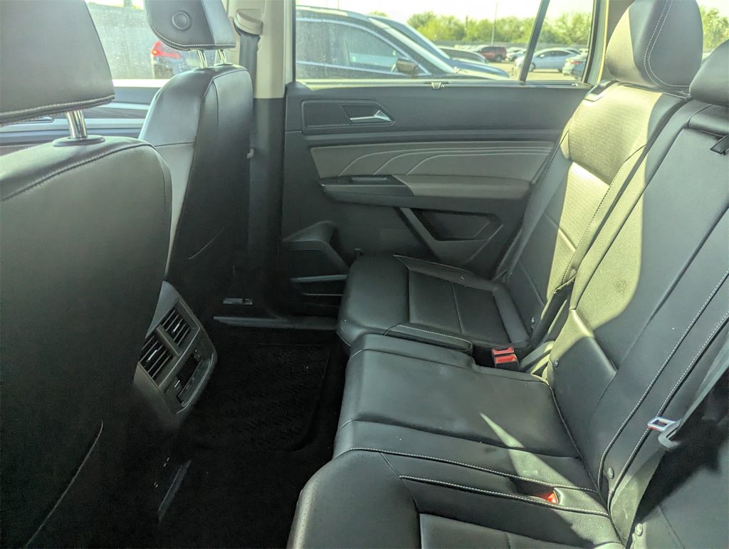 Thumbnail: 2022 Volkswagen Atlas - 6