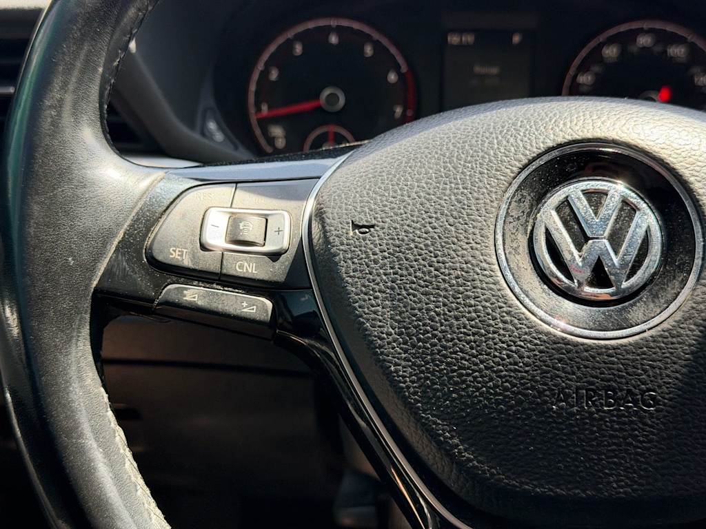 Thumbnail: 2020 Volkswagen Passat - 20