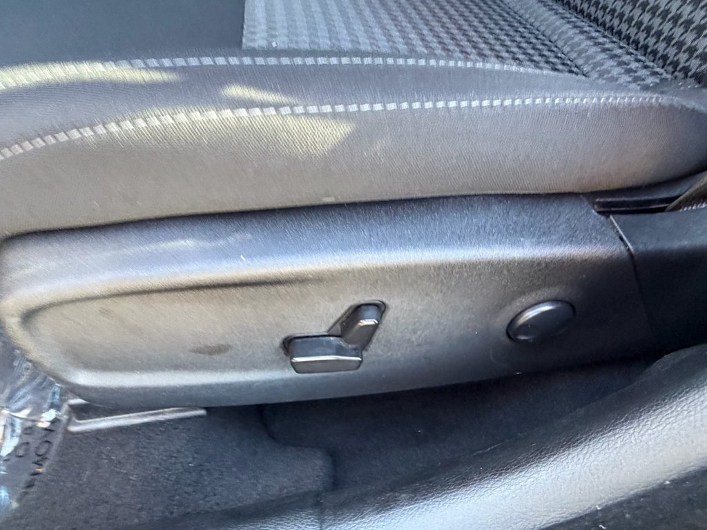 Thumbnail: 2023 Dodge Charger - 25