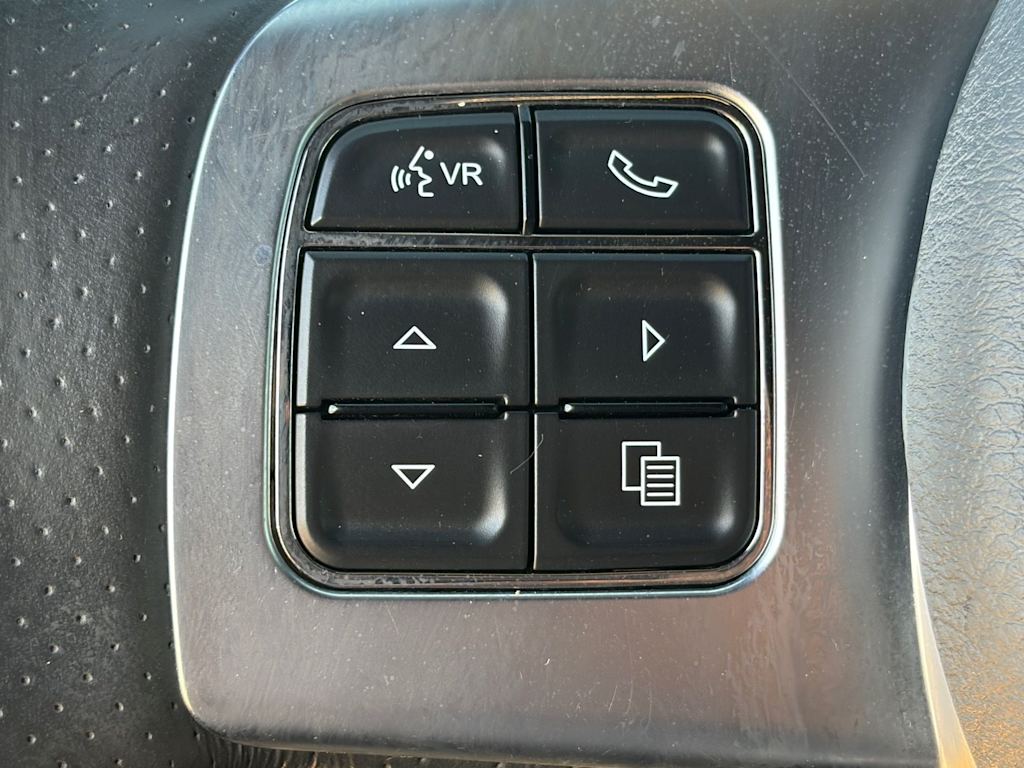 Thumbnail: 2012 Dodge Challenger - 25
