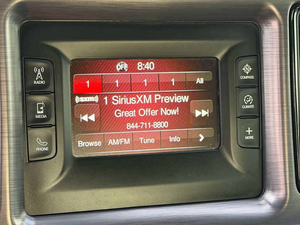 Thumbnail: 2017 Dodge Challenger - 12