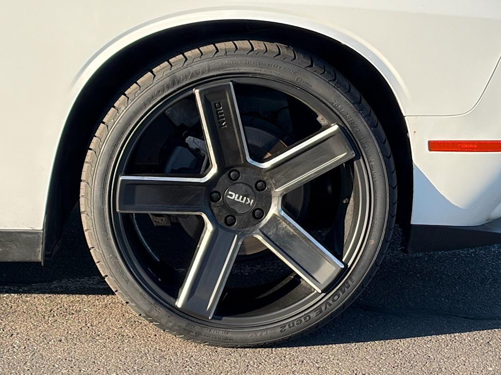 Thumbnail: 2016 Dodge Challenger - 7