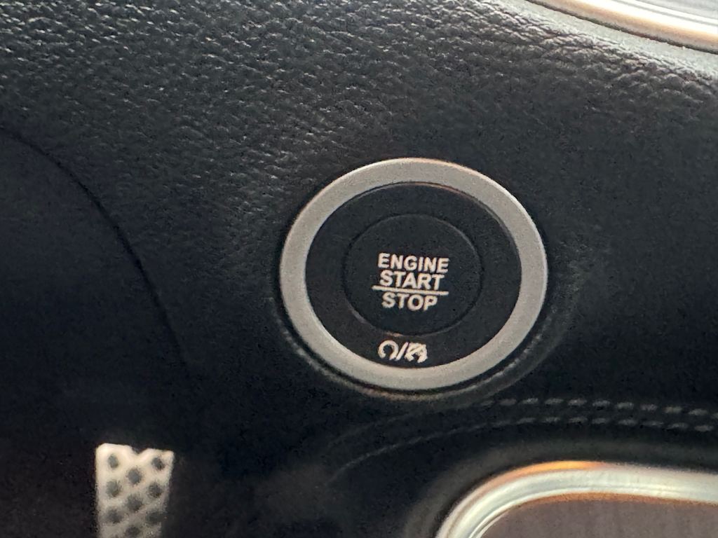 Thumbnail: 2017 Dodge Challenger - 19