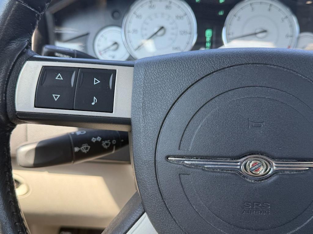 Thumbnail: 2007 Chrysler 300 - 13