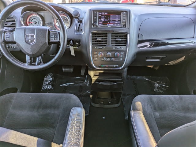 2018 Dodge Grand Caravan SE 12