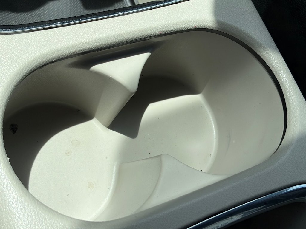 Thumbnail: 2019 Dodge Grand Caravan - 6