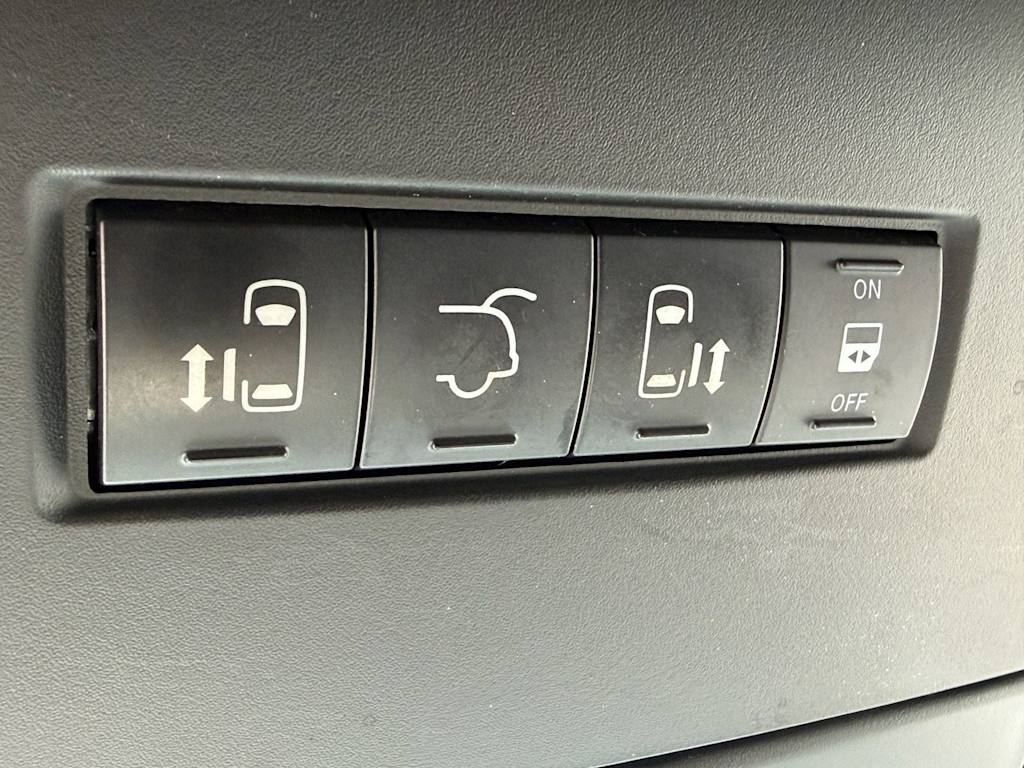 Thumbnail: 2019 Dodge Grand Caravan - 11