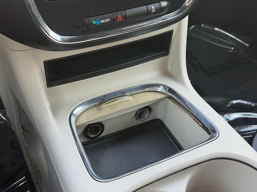 Thumbnail: 2019 Dodge Grand Caravan - 10