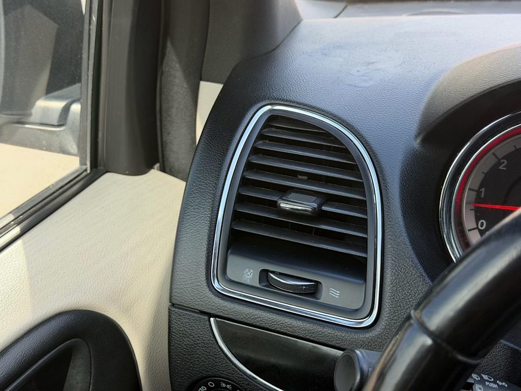 Thumbnail: 2019 Dodge Grand Caravan - 30