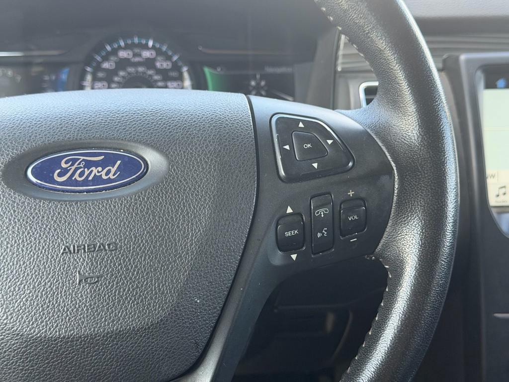 Thumbnail: 2016 Ford Flex - 14