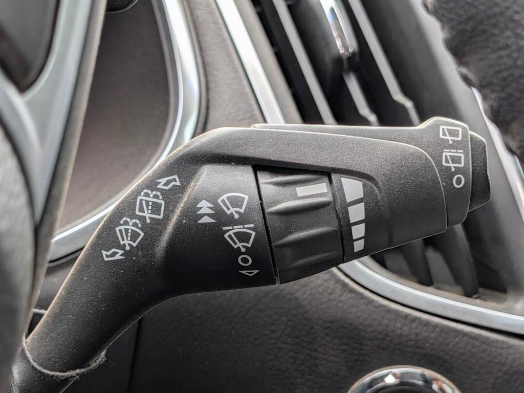 Thumbnail: 2016 Ford Edge - 7