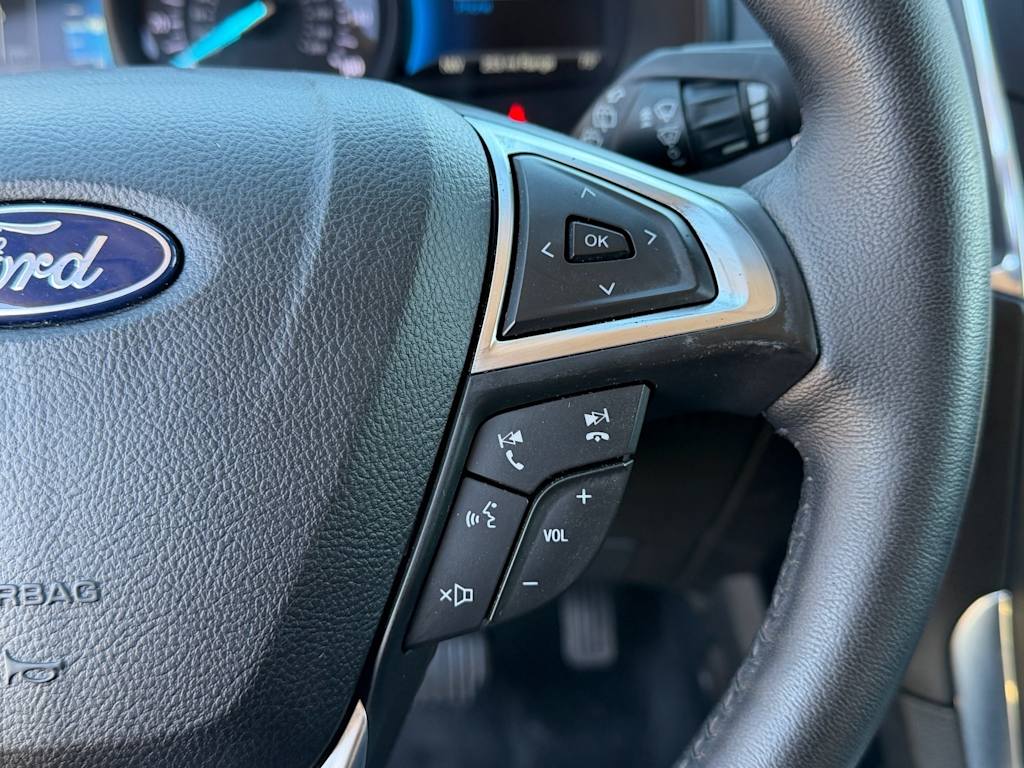 Thumbnail: 2022 Ford Edge - 30