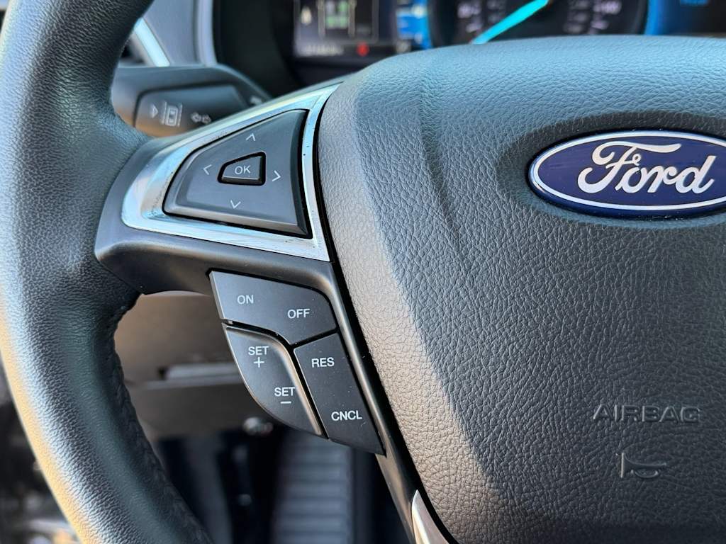 Thumbnail: 2022 Ford Edge - 29