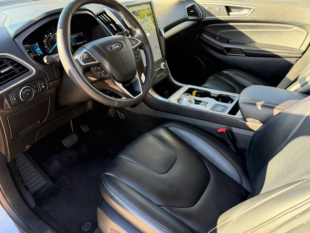 Thumbnail: 2022 Ford Edge - 8