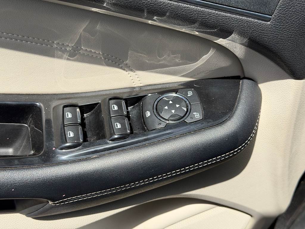 Thumbnail: 2019 Ford Edge - 12