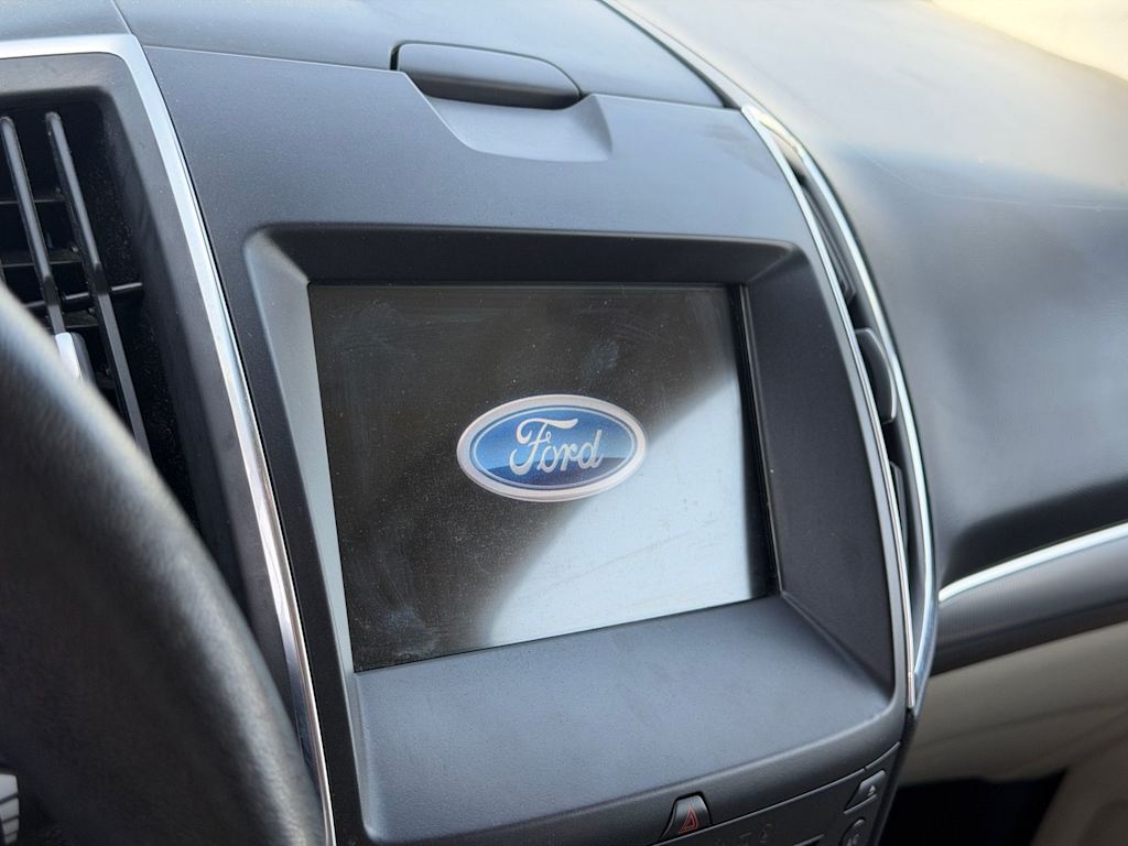 Thumbnail: 2019 Ford Edge - 5