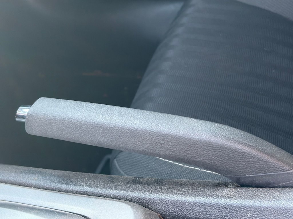 Thumbnail: 2013 Chevrolet Camaro - 21