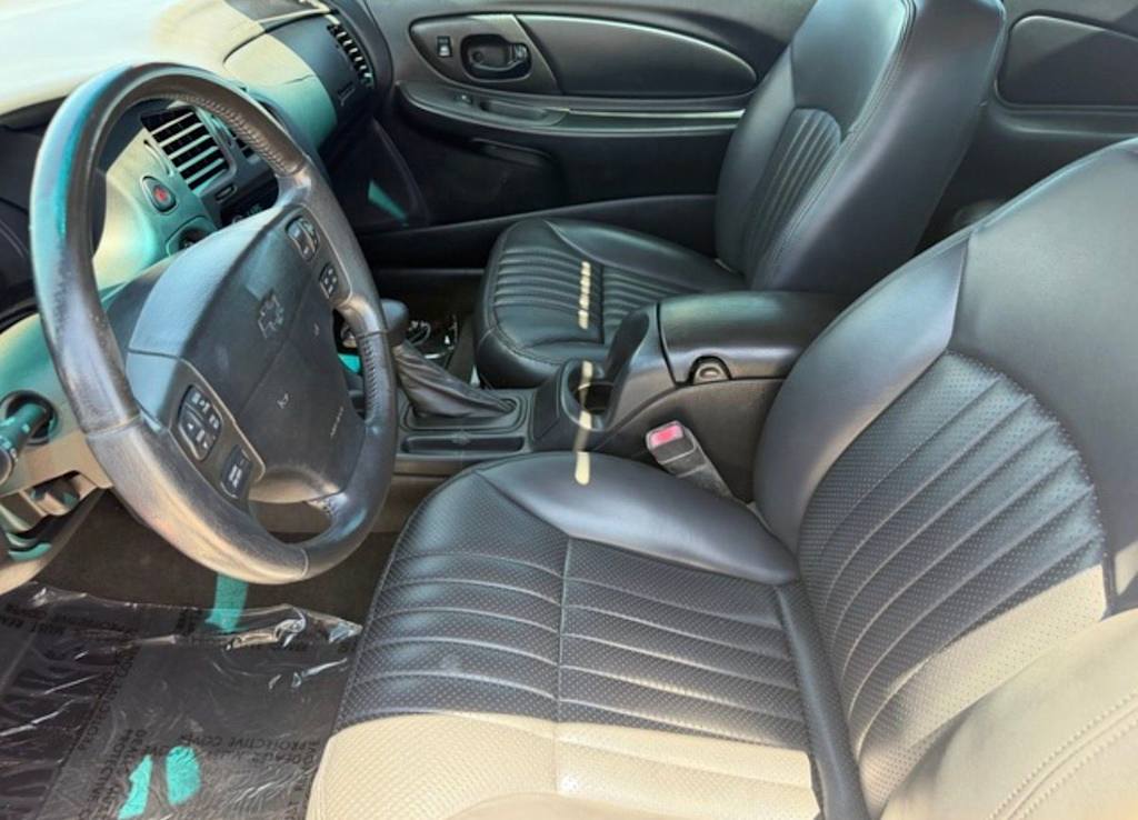 Thumbnail: 2004 Chevrolet Monte Carlo - 11