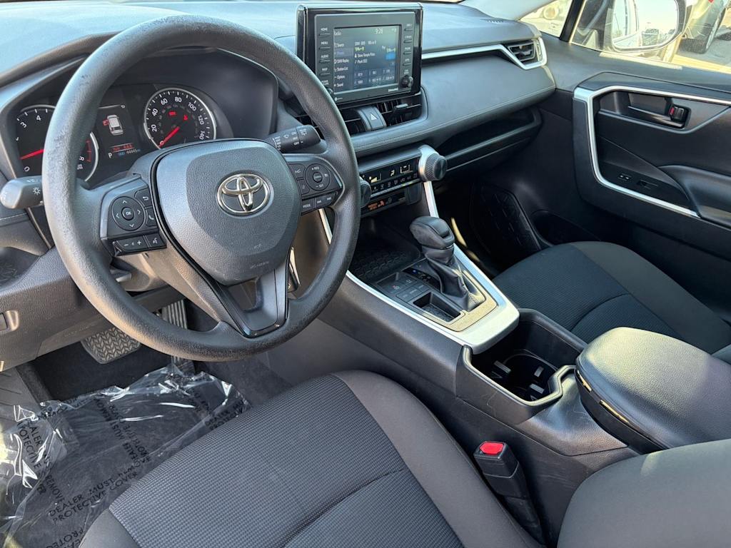 Thumbnail: 2022 Toyota RAV4 - 2