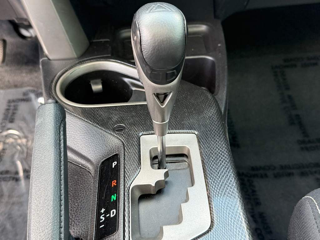 Thumbnail: 2018 Toyota RAV4 - 23