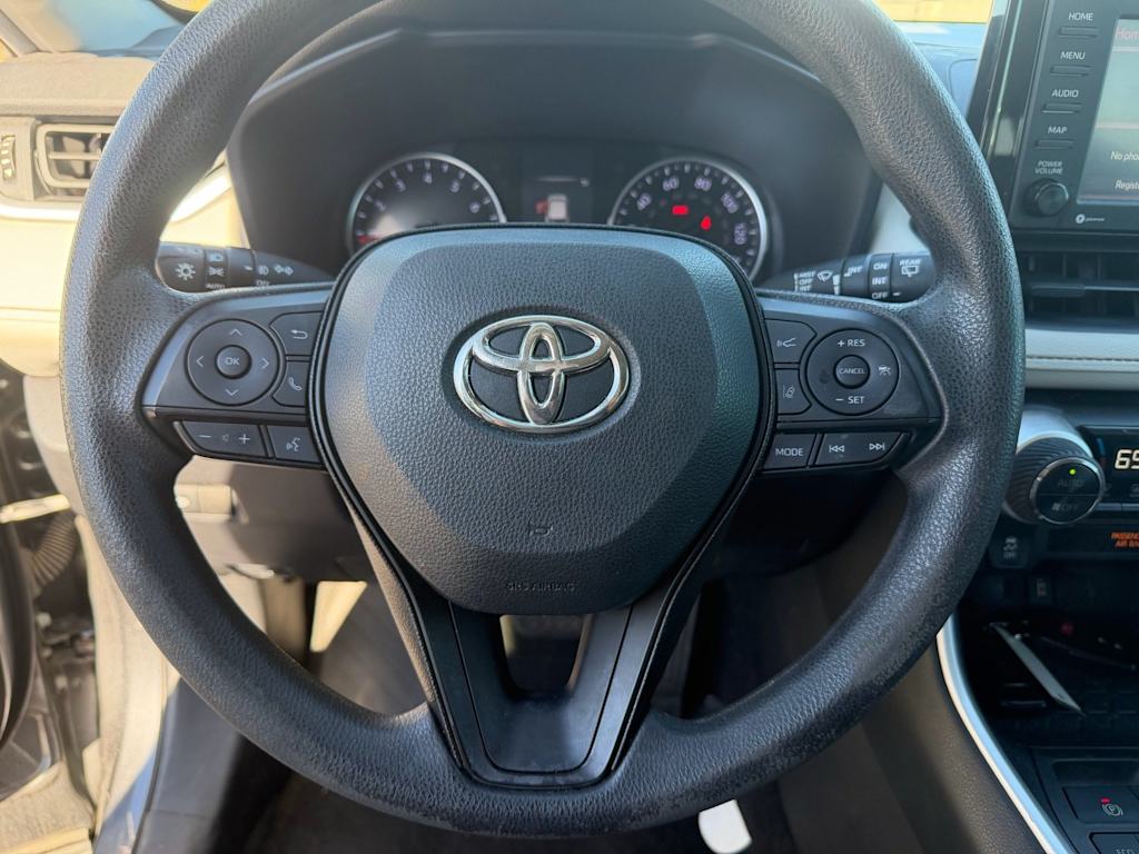 Thumbnail: 2020 Toyota RAV4 - 2