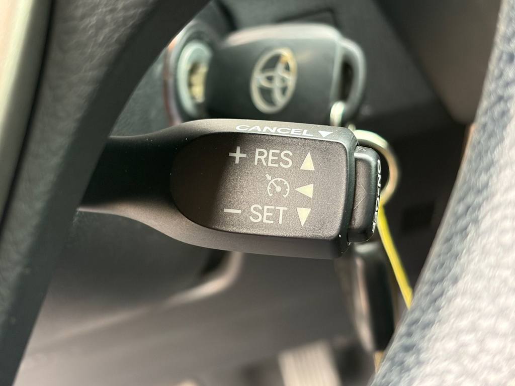 Thumbnail: 2015 Toyota RAV4 - 26