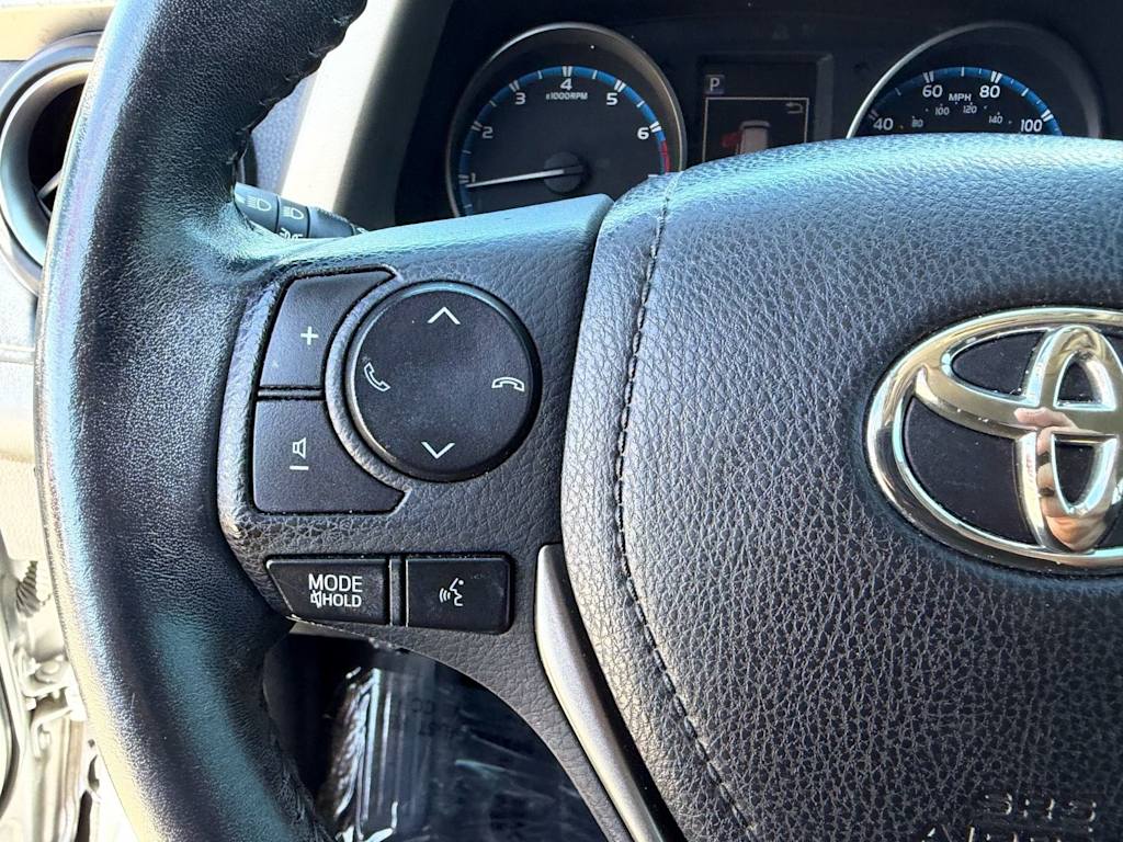 Thumbnail: 2018 Toyota RAV4 - 35