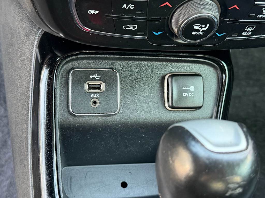 Thumbnail: 2018 Jeep Compass - 27