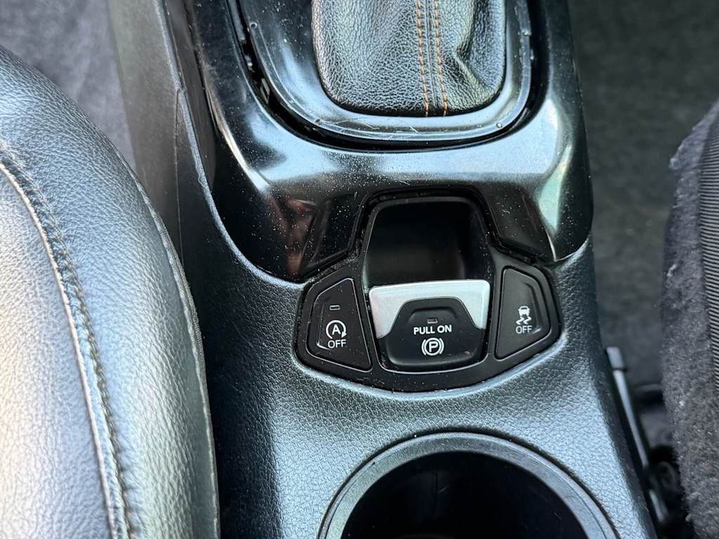 Thumbnail: 2018 Jeep Compass - 28