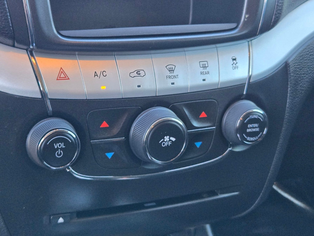 Thumbnail: 2020 Dodge Journey - 26