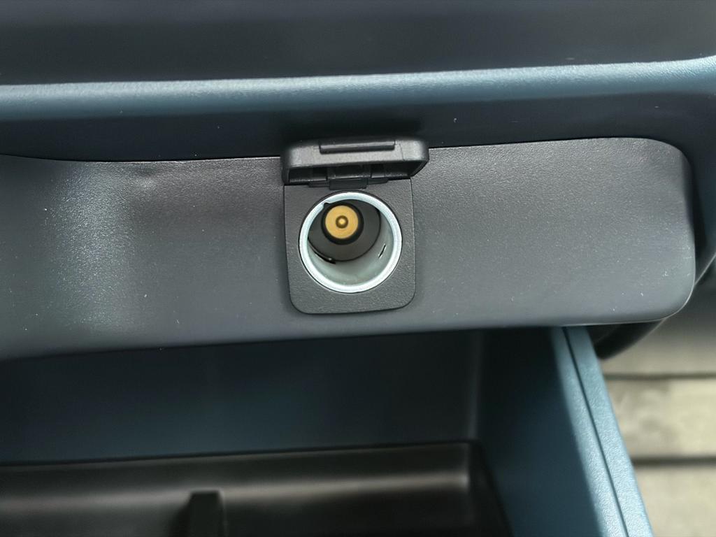 Thumbnail: 2025 Ford Maverick - 24