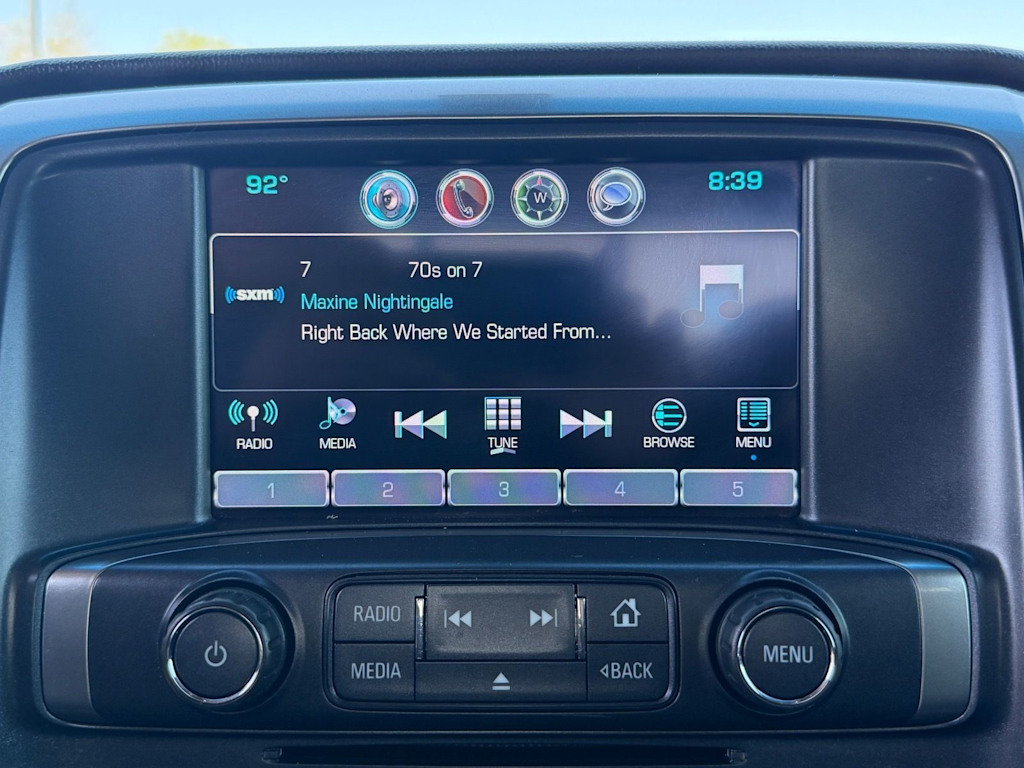 Thumbnail: 2017 Chevrolet Silverado 1500 - 11