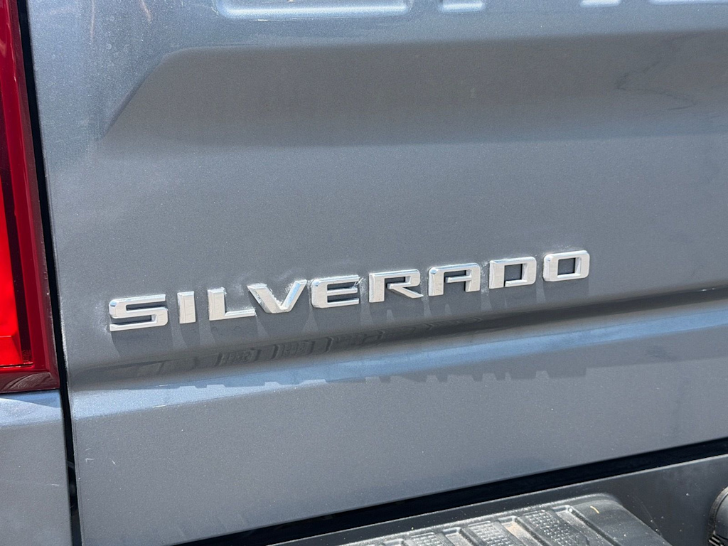 Thumbnail: 2020 Chevrolet Silverado 1500 - 6
