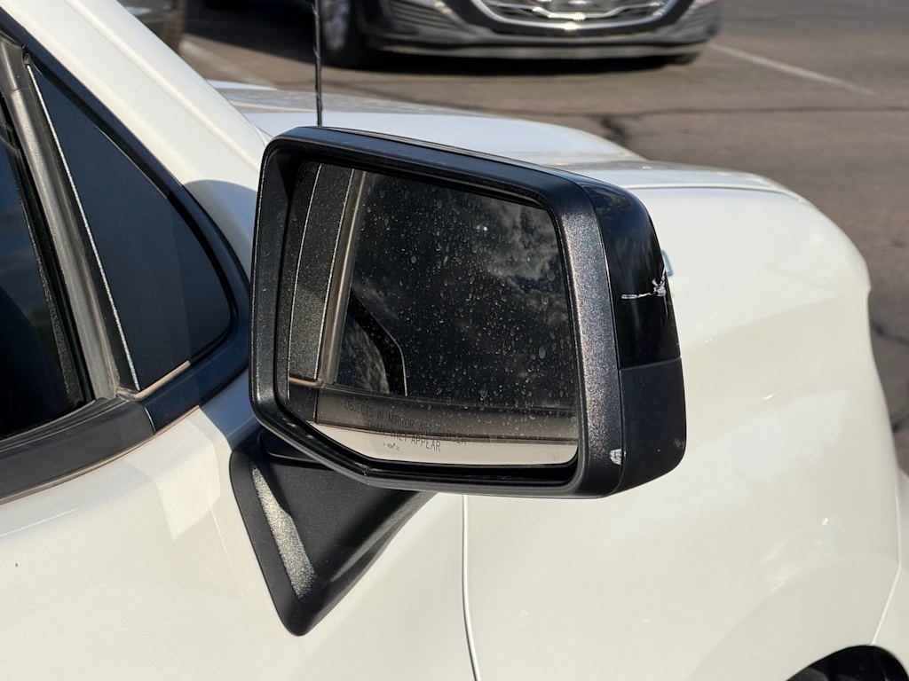 Thumbnail: 2020 Chevrolet Silverado 1500 - 12