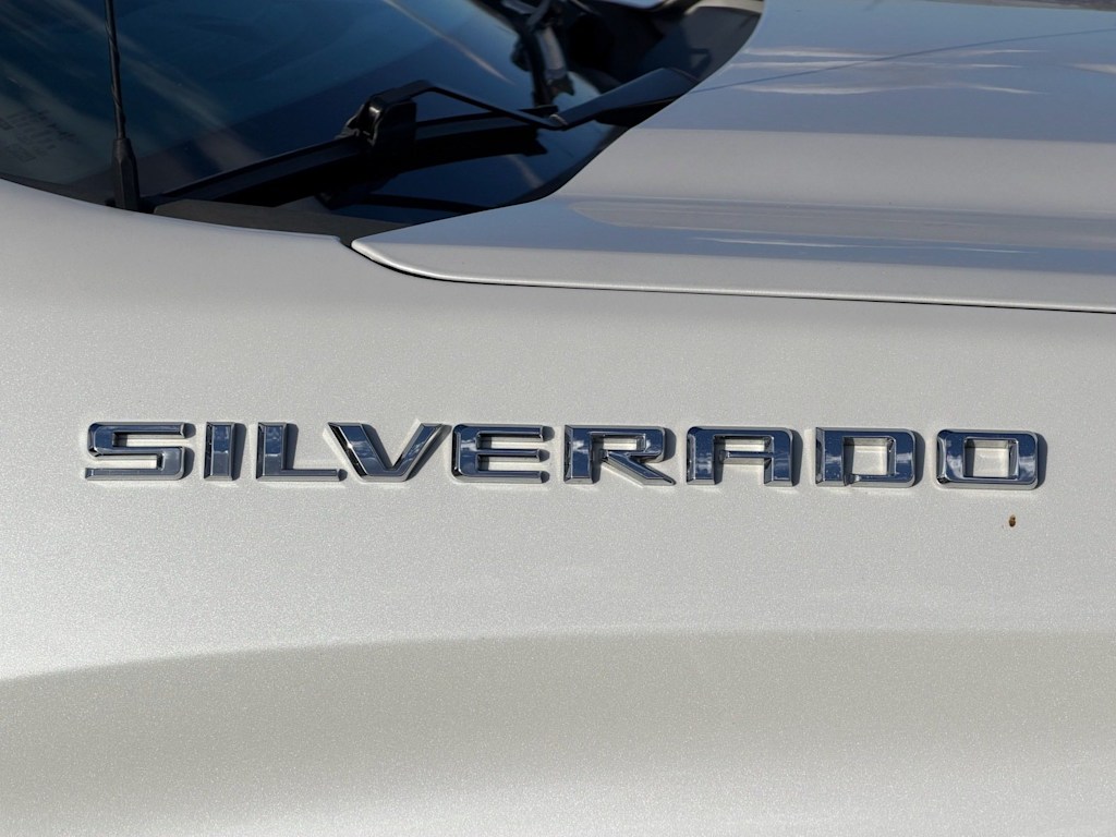 Thumbnail: 2020 Chevrolet Silverado 1500 - 3