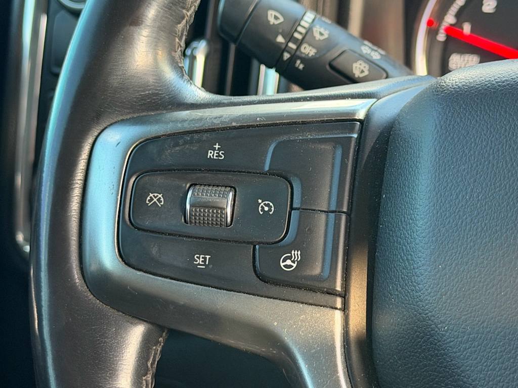 Thumbnail: 2020 Chevrolet Silverado 1500 - 17