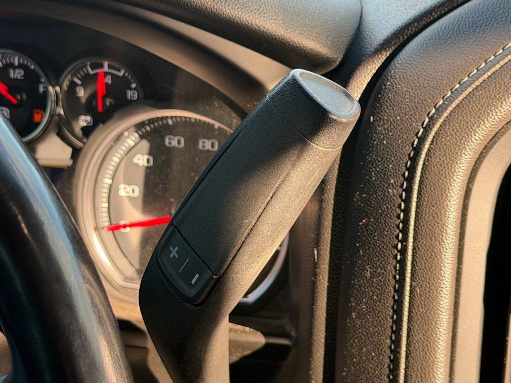 Thumbnail: 2020 Chevrolet Silverado 1500 - 21