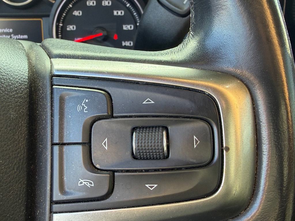 Thumbnail: 2020 Chevrolet Silverado 1500 - 16