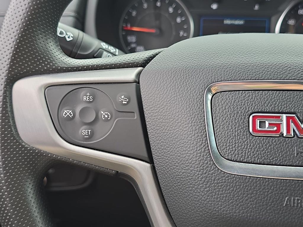 Thumbnail: 2024 GMC Terrain - 31