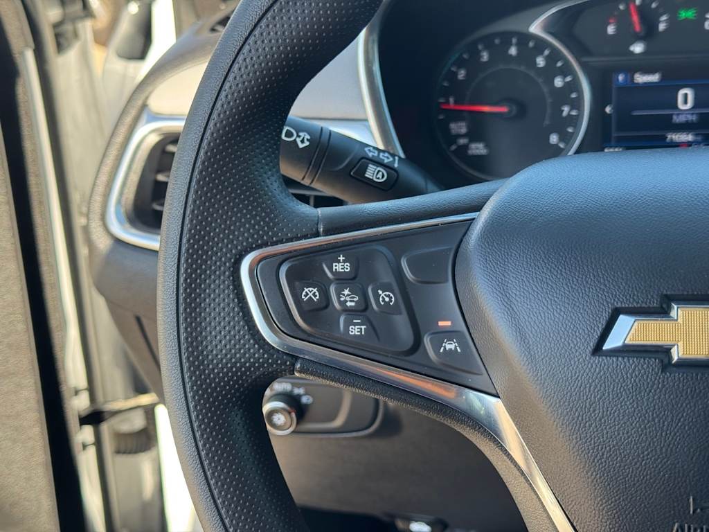 Thumbnail: 2024 Chevrolet Equinox - 24