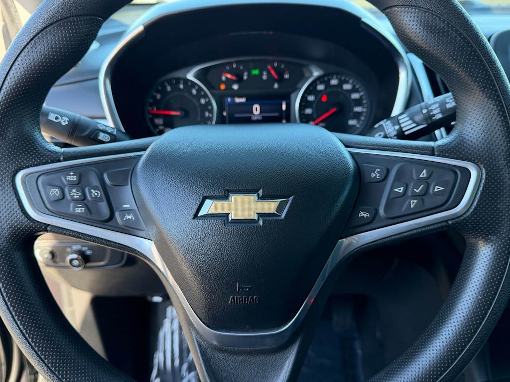 Thumbnail: 2022 Chevrolet Equinox - 33